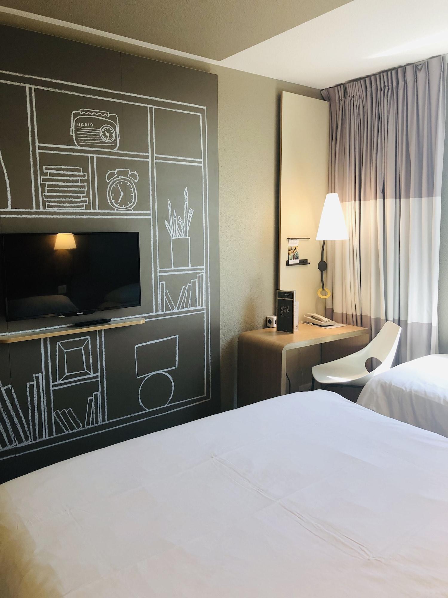 Ibis Paris Porte De Montreuil Montreuil  Exterior photo